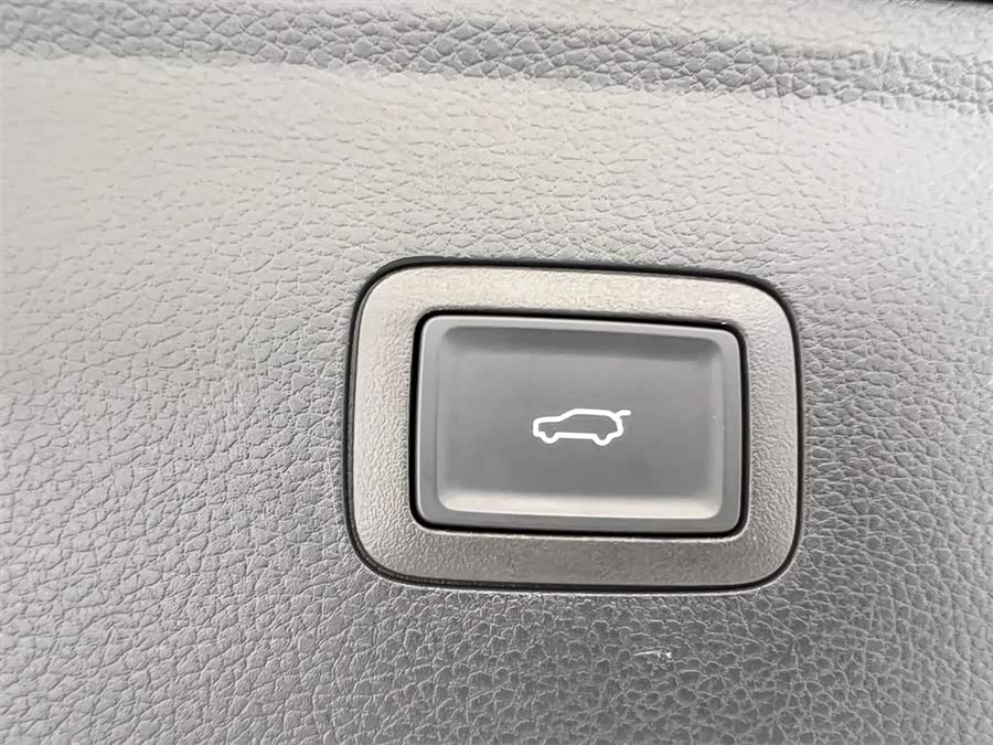 HongQi HS7 PHEV 2025 #29 HongQi HS7 PHEV 2025 car image #29