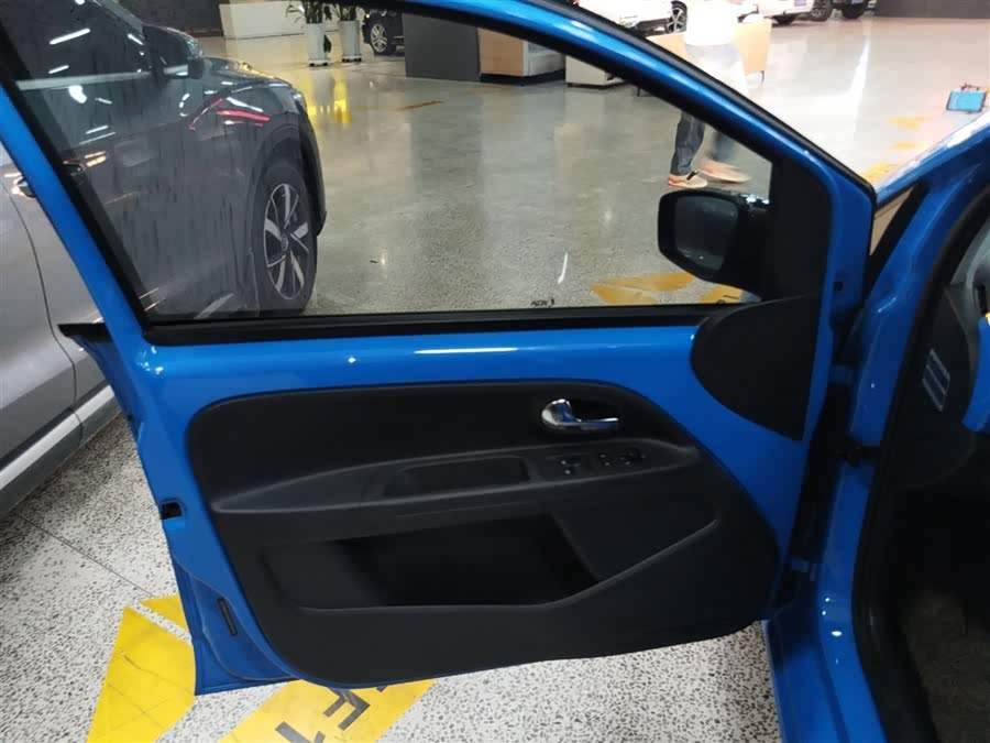 Volkswagen up! 2016 imagem de carro #29