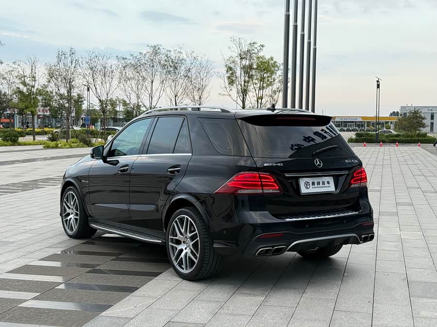 Mercedes-Benz GLE AMG 2017 #29 Mercedes-Benz GLE AMG 2017 imagem de carro #29