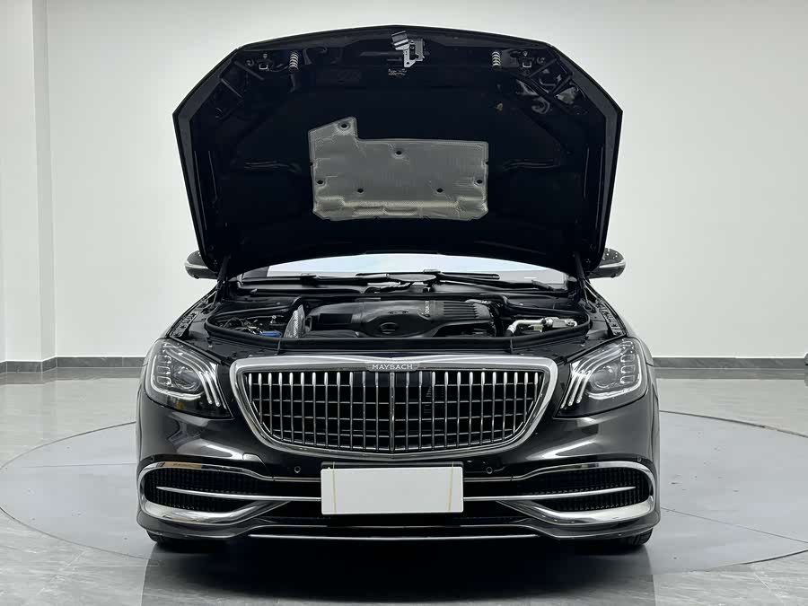 Mercedes-Benz Maybach S Class 2020 car image #29