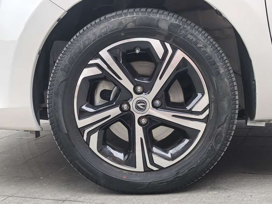 Changan BenBen E-Star 2023 car image #29