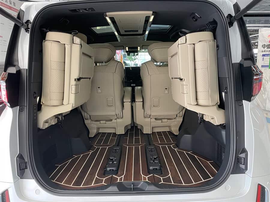 Toyota Vellfire 2024 #29 Toyota Vellfire 2024 immagine di auto #29