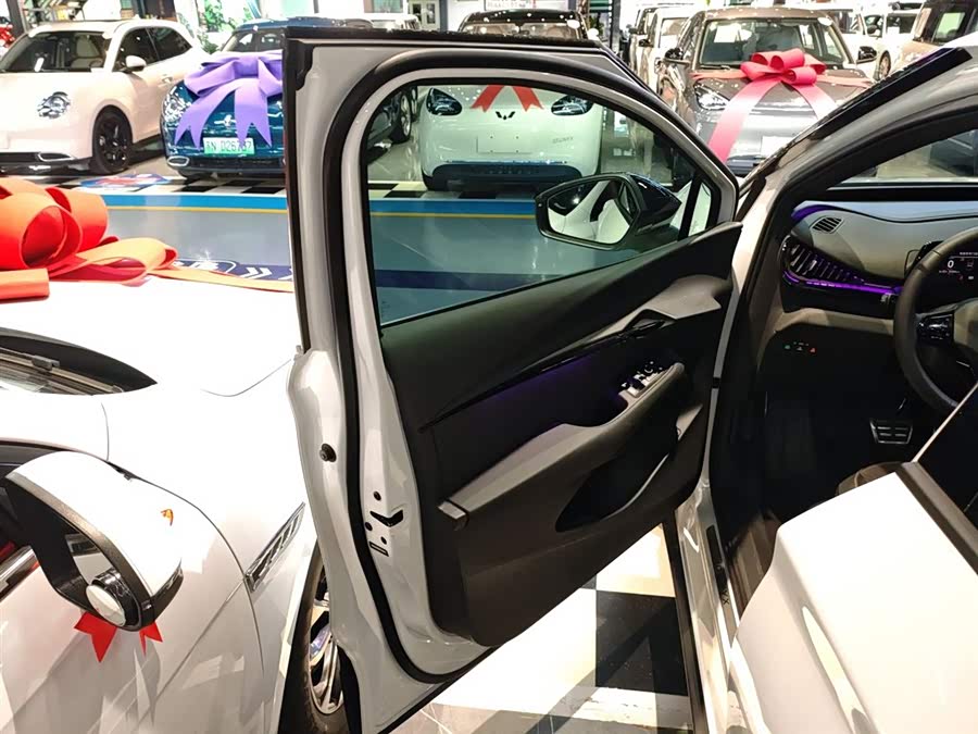 Volkswagen ID.UNYX 06 2025 #29 Volkswagen ID.UNYX 06 2025 imagen de coche #29