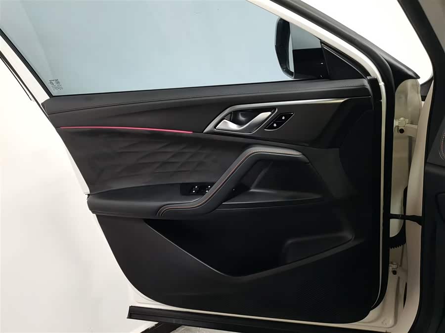 Roewe D5X DMH 2024 car image #29