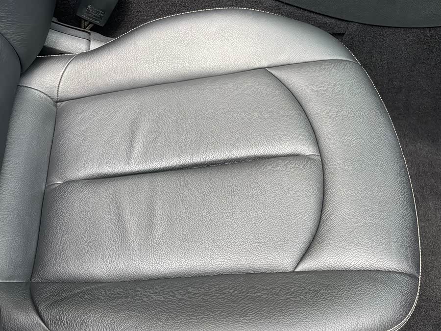 Mercedes-Benz CLK Class 2009 #29 Mercedes-Benz CLK Class 2009 car image #29