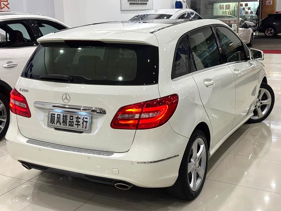 Mercedes-Benz B Class 2014 #29 Mercedes-Benz B Class 2014 car image #29