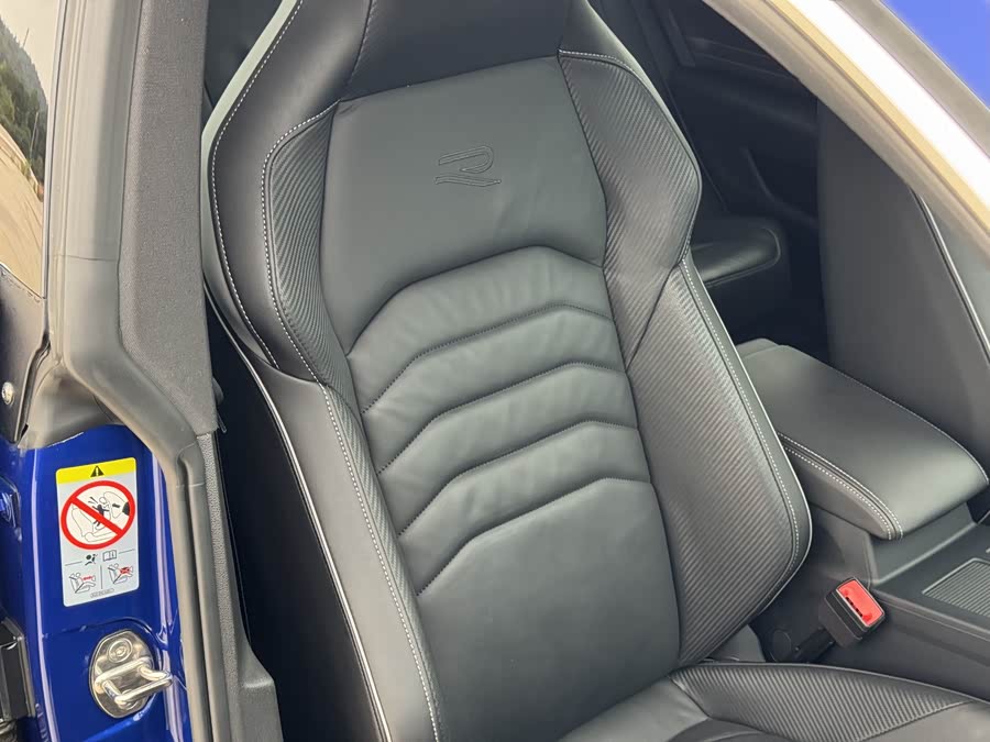 Volkswagen Arteon 2023 immagine di auto #29