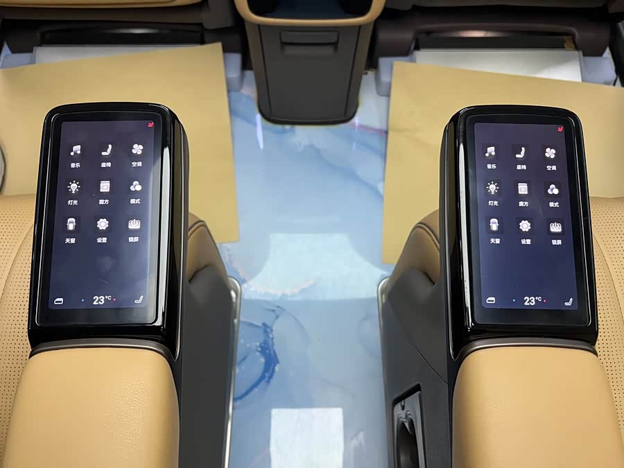 腾势 腾势D9 2023 汽车图片 #29