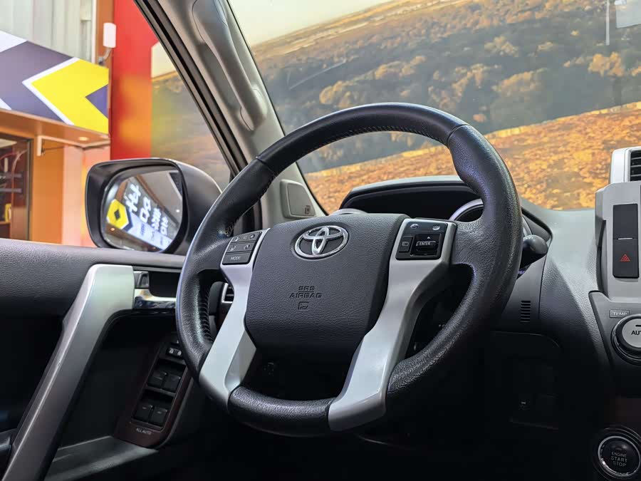 Toyota Land Cruiser Prado 2017 #29 Toyota Land Cruiser Prado 2017 car image #29