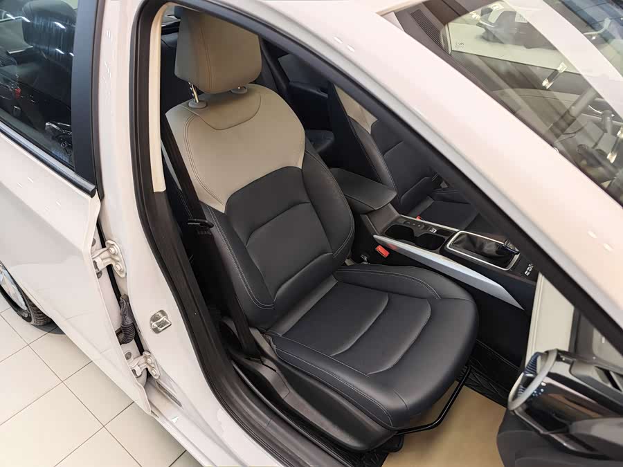 Chevrolet Monza 2024 car image #29