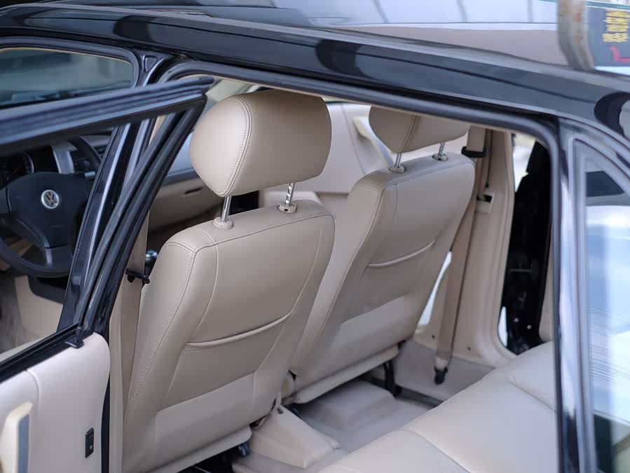 Volkswagen Santana Vista 2011 car image #29