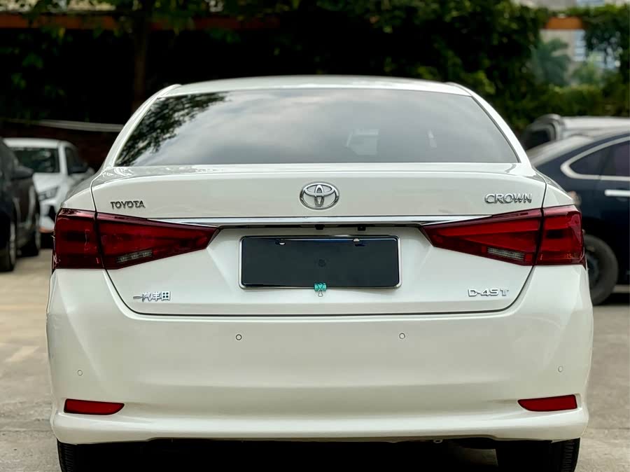 丰田 皇冠 2017 汽车图片 #29