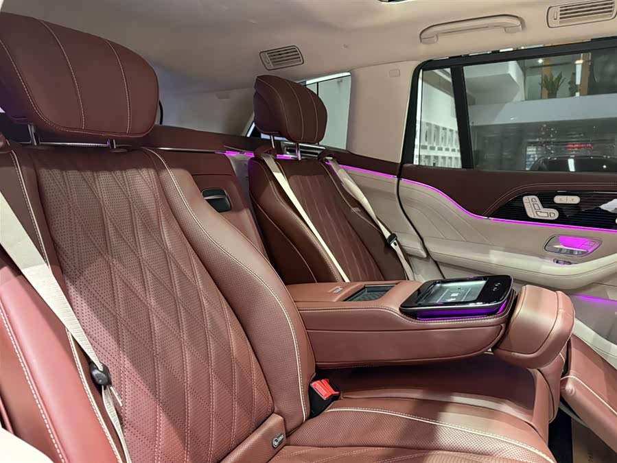 Mercedes-Benz Maybach GLS 2024 car image #29