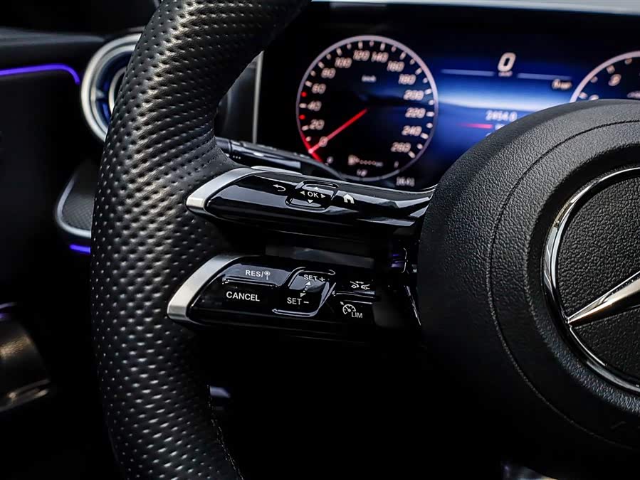 Mercedes-Benz CLE Class 2024 car image #29