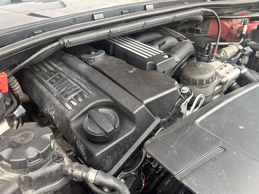 BMW 3 Series (Imported) 2011 car image #29