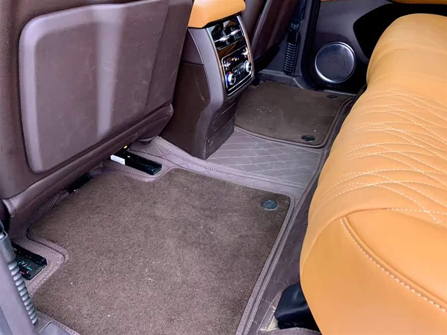 Tank 500 New Energy 2024 #29 Tank 500 New Energy 2024 car image #29