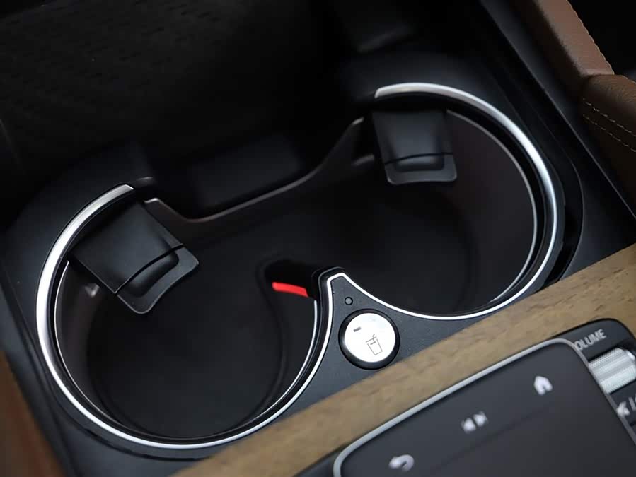 Mercedes-Benz GLS Class 2023 car image #29