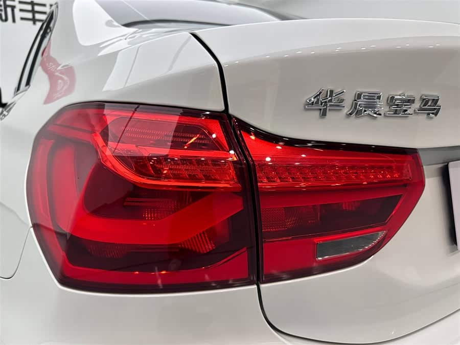 BMW 1 Series 2020 immagine di auto #29