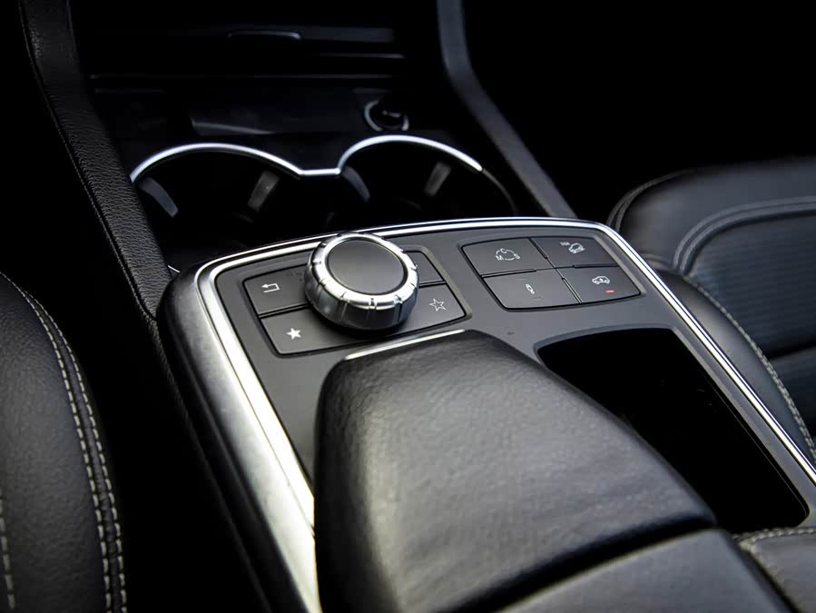 Mercedes-Benz M AMG 2013 #29 Mercedes-Benz M AMG 2013 image de voiture #29