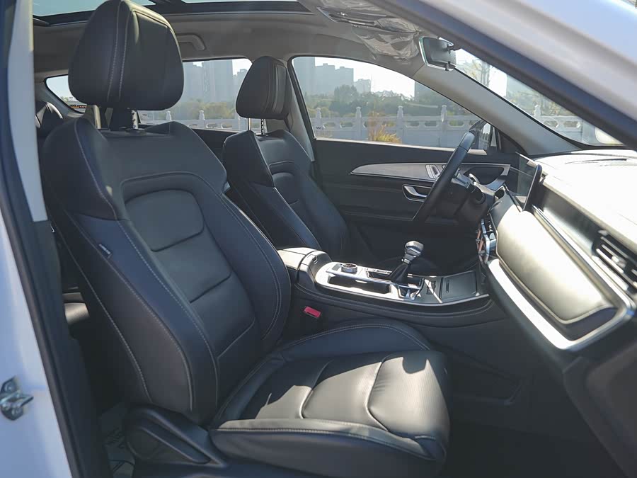 Jetour X70 PLUS 2025 car image #29
