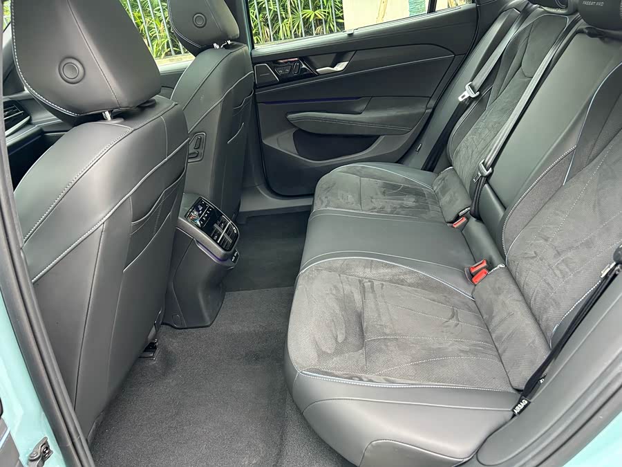 Volkswagen Passat 2024 изображение автомобиля #29