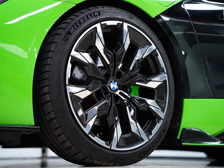 BMW i8 2016 صورة سيارة #29