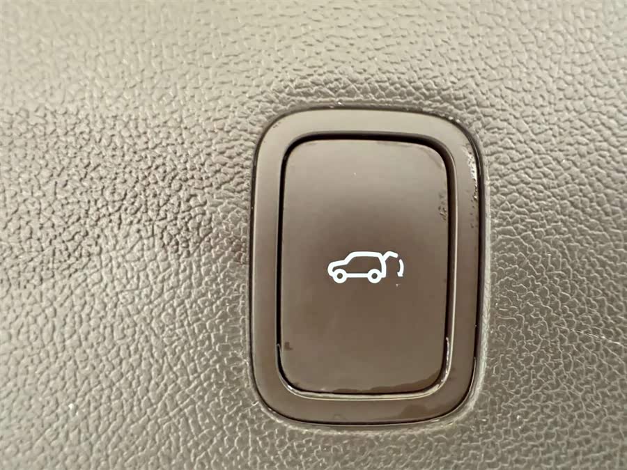 2024 car image #29