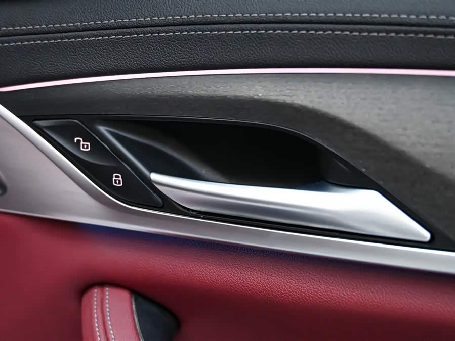 BMW 5 Series New Energy 2022 car image #29