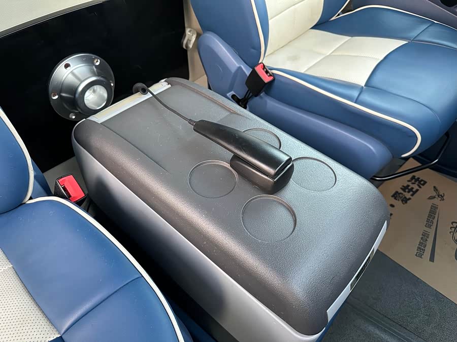 奔驰 Sprinter 2016 汽车图片 #29