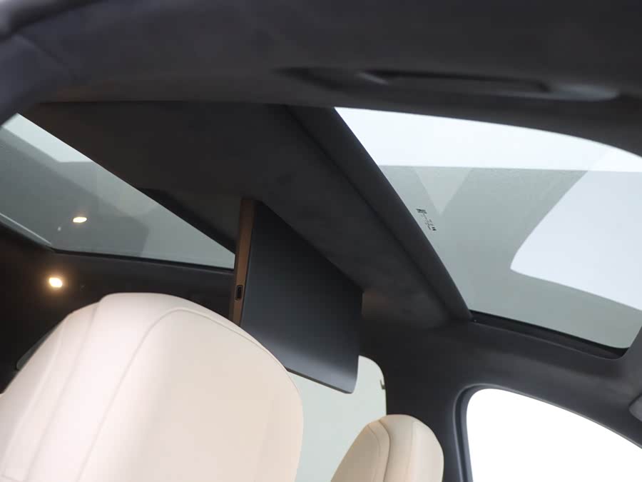 2025 image de voiture #29