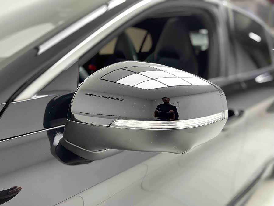 Lynk & Co 03 2022 car image #29