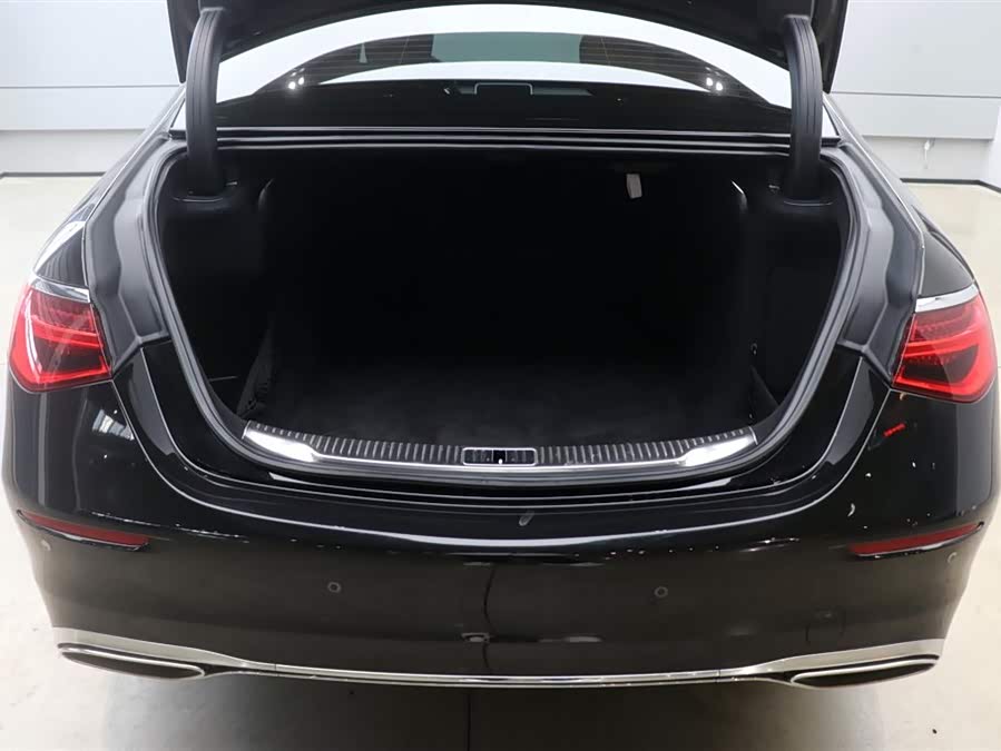 Mercedes-Benz S Class 2024 image de voiture #29