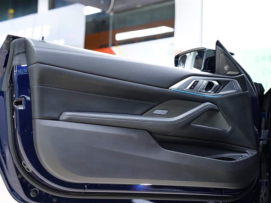 BMW M4 2024 immagine di auto #29