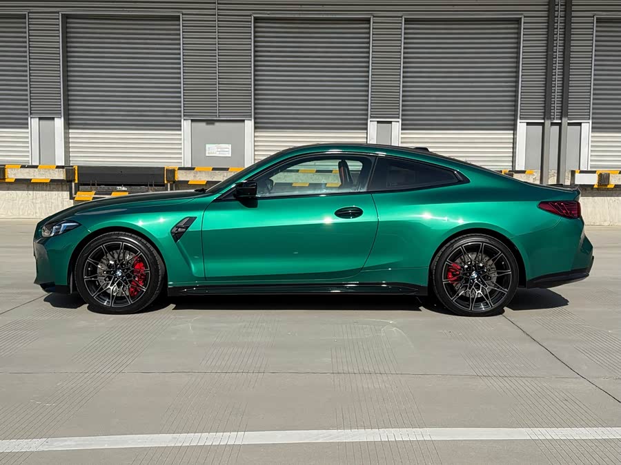 BMW M4 2025 image de voiture #29