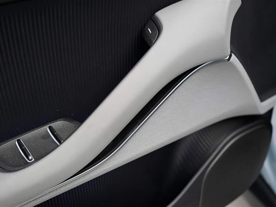 NIO ET5 2025 car image #29