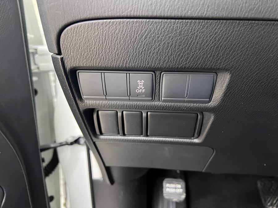 日产 途乐 2018 汽车图片 #29