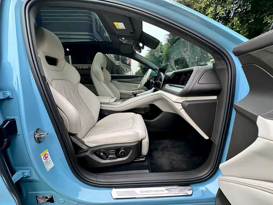 Denza N7 2024 car image #29