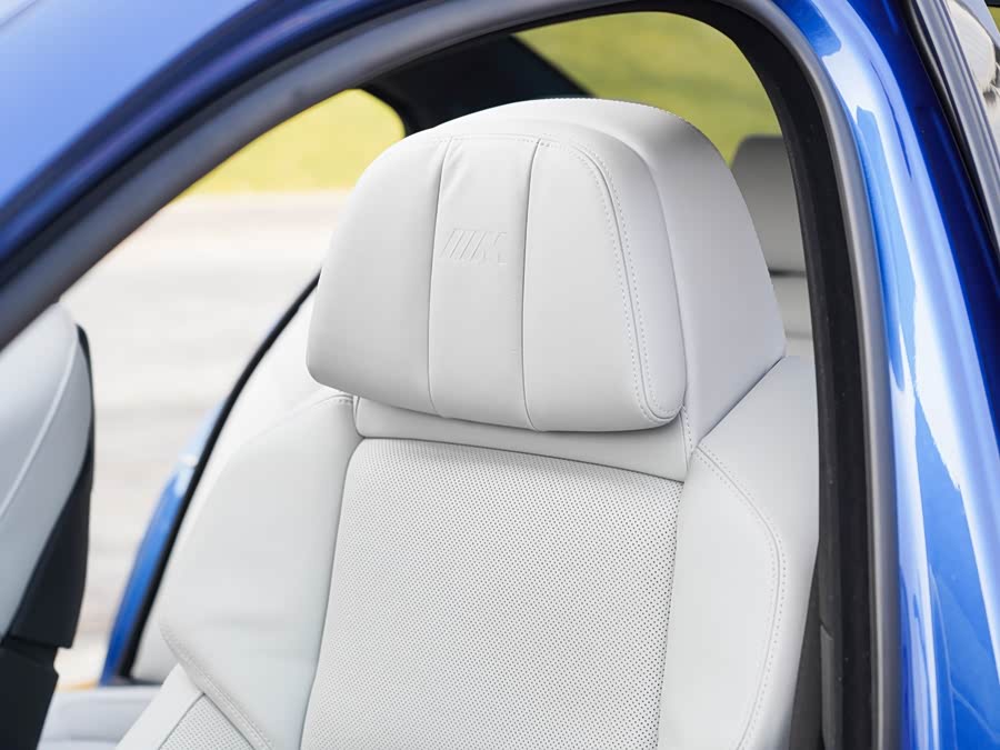 BMW M5 2012 #29 BMW M5 2012 car image #29