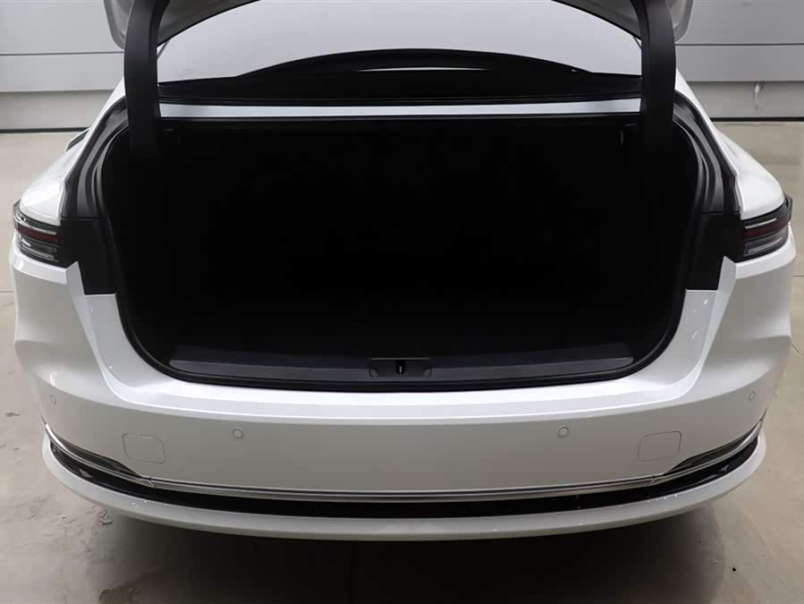 Toyota Crown 2025 immagine di auto #29