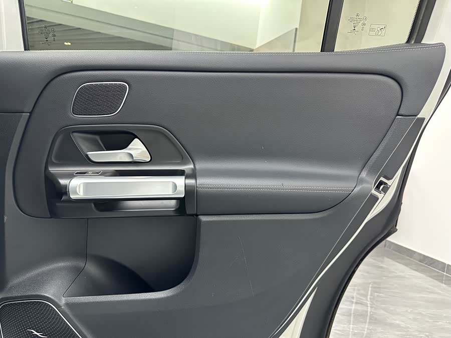 Mercedes-Benz EQB Class 2021 car image #29