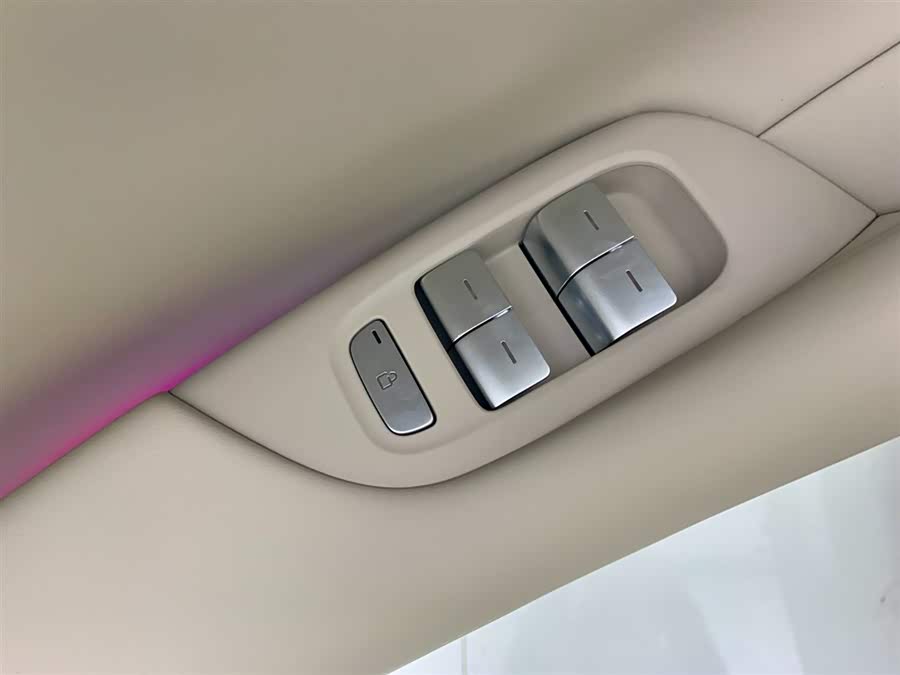 MI YU7 2025 car image #29