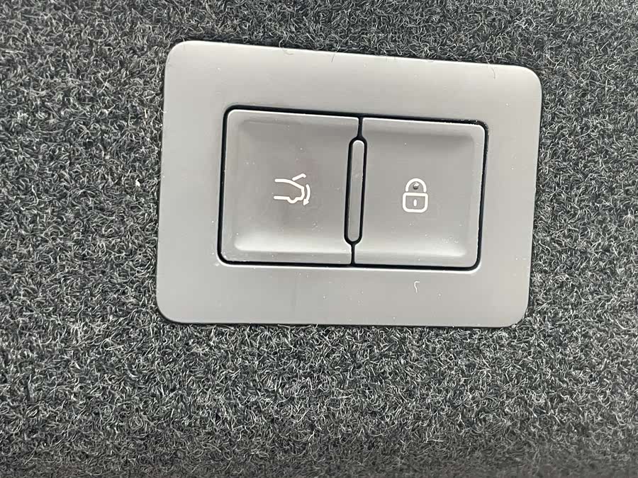 BYD HanL 2025 immagine di auto #29