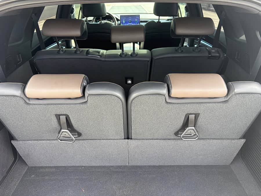 BYD Tang 2020 car image #29