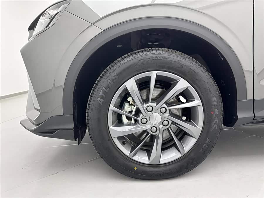 GEELY Coolray 2025 car image #29