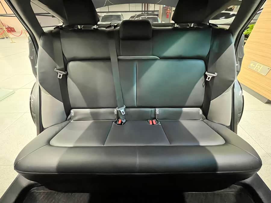 Toyota bZ3 2024 immagine di auto #29