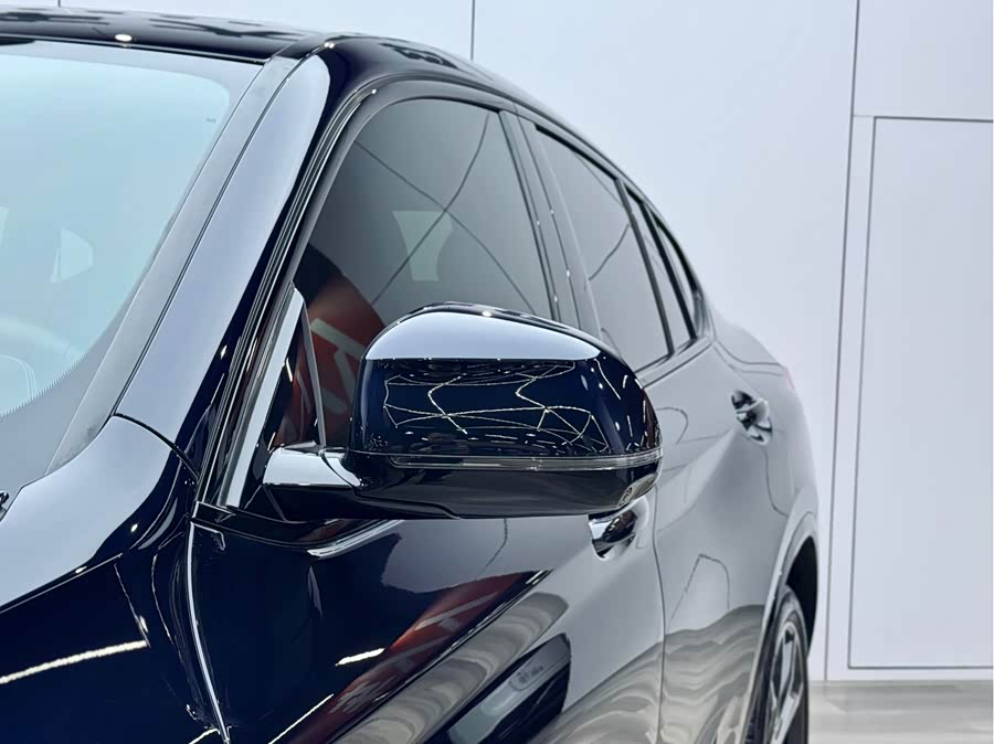 BMW X4 2020 صورة سيارة #29