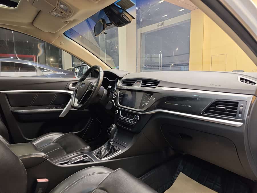 GEELY Emgrand 2017 #29 GEELY Emgrand 2017 car image #29