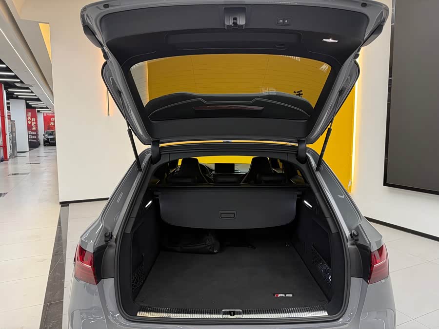 Audi RS 4 2023 #29 Audi RS 4 2023 immagine di auto #29