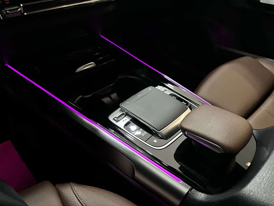 Mercedes-Benz GLB Class 2020 car image #29