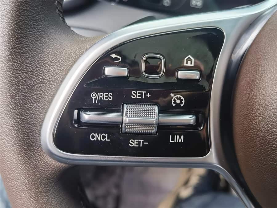 Mercedes-Benz GLC Class 2020 #29 Mercedes-Benz GLC Class 2020 immagine di auto #29